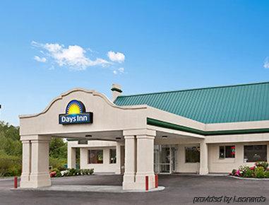 Days Inn By Wyndham Emporia Eksteriør billede